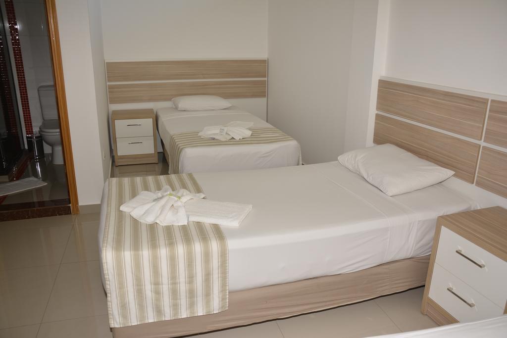 Hotel Salzburgo Ciudad del Este Rom bilde