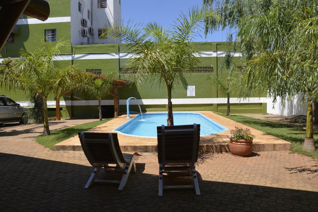 Hotel Salzburgo Ciudad del Este Rom bilde